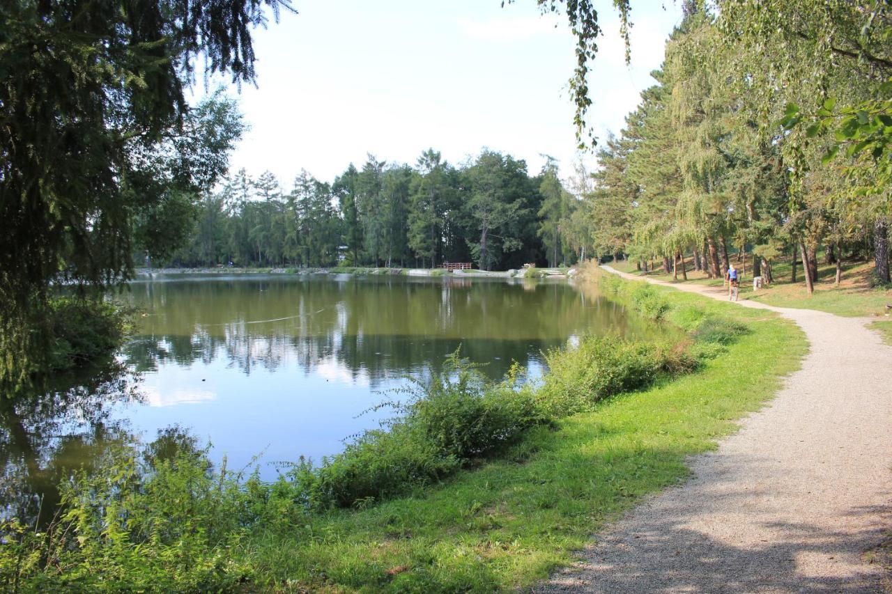 Apartments Severka Прага Екстер'єр фото